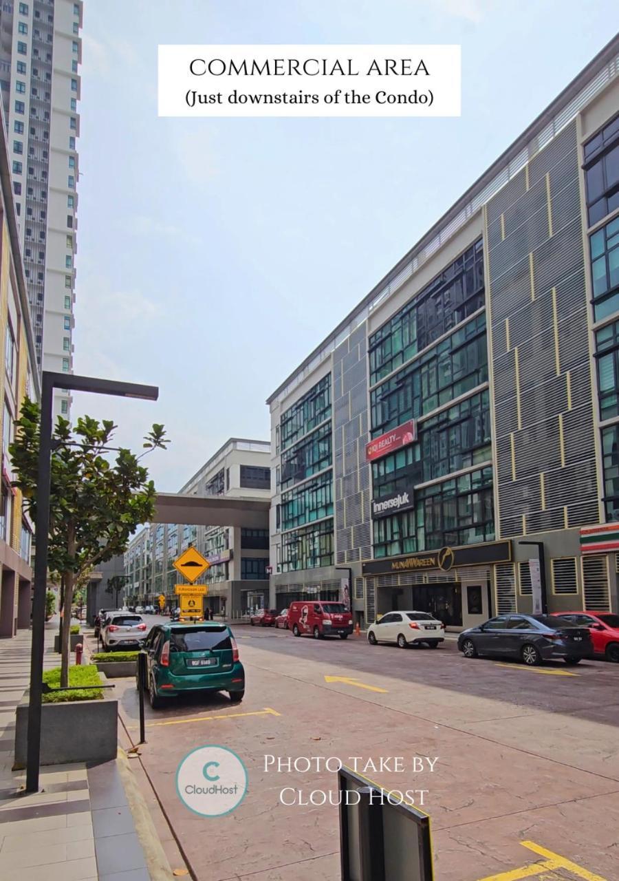 Conezion Near Ioi City Mall, Maeps Serdang, Putrajaya By Cloud Host Exterior photo